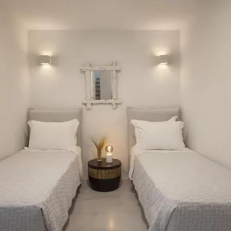 Alkyoni - Beautiful 8-person Family With Great Views Naousa (Paros)