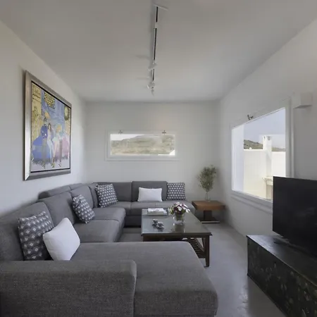 Villa Alkyoni - Beautiful 8-person Family With Great Views