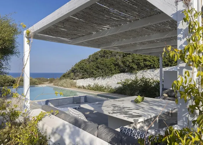 Vila Alkyoni - Beautiful 8-person Family With Great Views Nausa